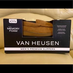 VAN HEUSEN Men’s Memory Foam Premium Slippers, NWT